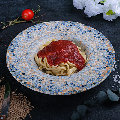Anne Domates Soslu Fettuccine