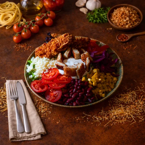 Çıtır Tavuklu Cowboy Salata